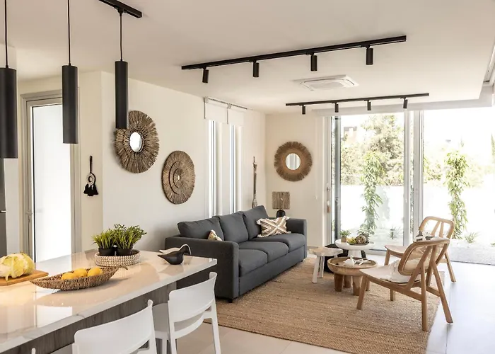 Leomi Seaview * Protaras