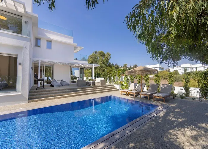 Villa Leomi Seaview Protaras