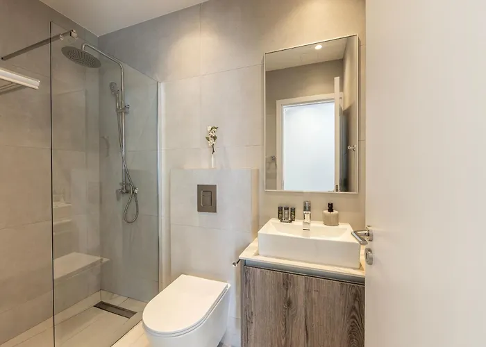 ヴィラ Leomi Seaview プロタラス