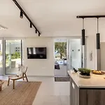 Leomi Seaview 普罗塔拉斯